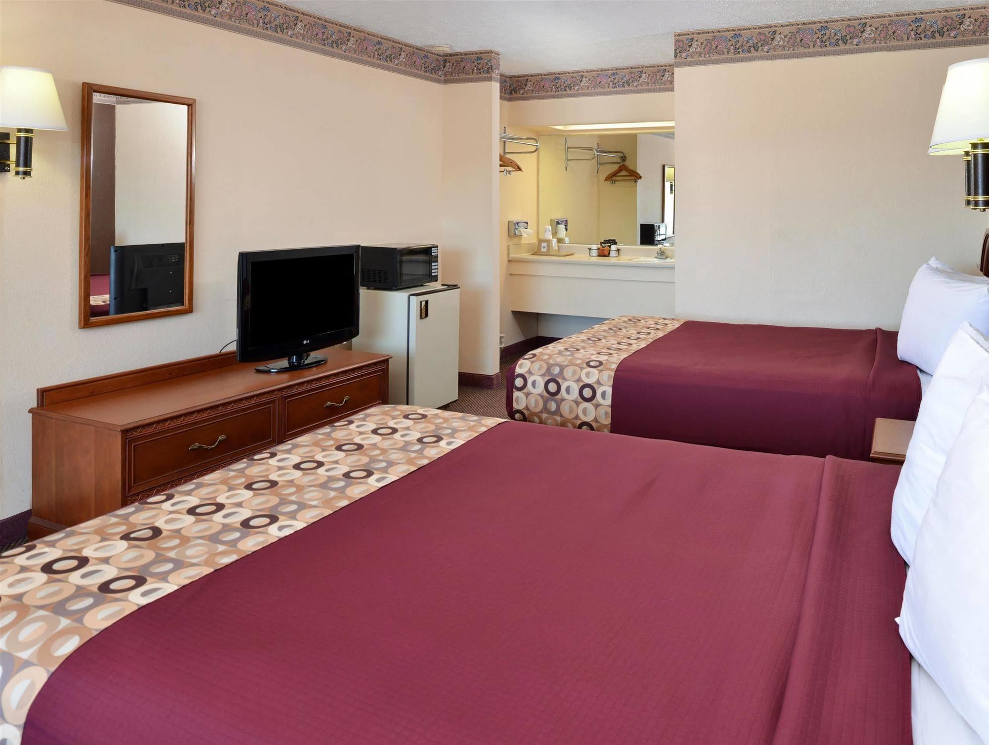 Red Roof Inn Berea Dış mekan fotoğraf